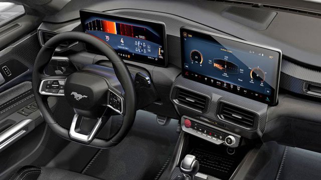 What are the interior changes made in the Mustang 2024